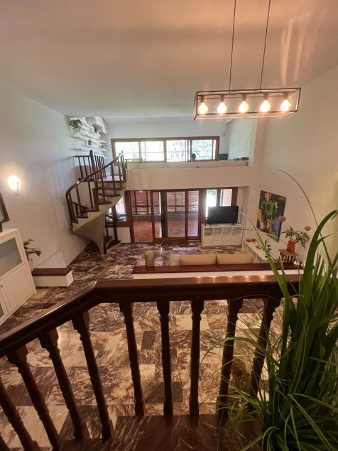 Large house with 25m pool, gardens, tennis - Image 1
