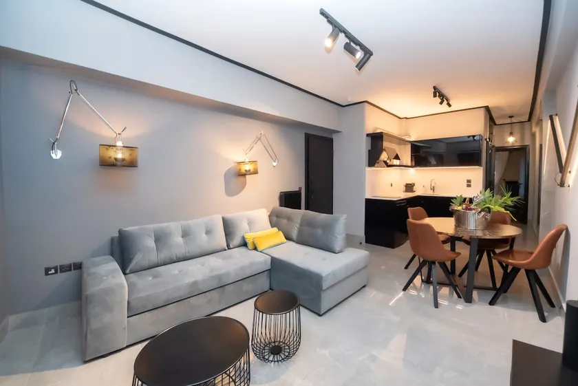 Luxury Premium Suite in Chalkida - Image 1