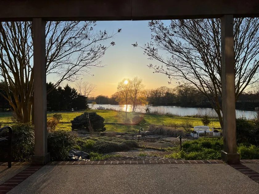 Chesapeake Bay The Perfect Waterfront Escape! - Image 1