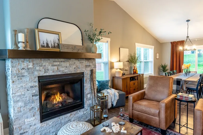 Cozy Modern Home with Indoor Fireplace - Image 1