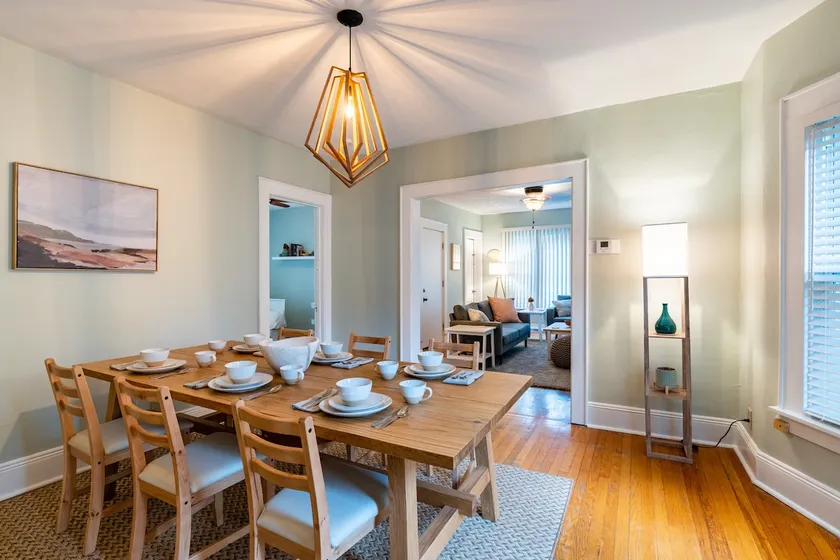 Modern 3 Bedroom Apartment Near SU and Upstate - Image 1