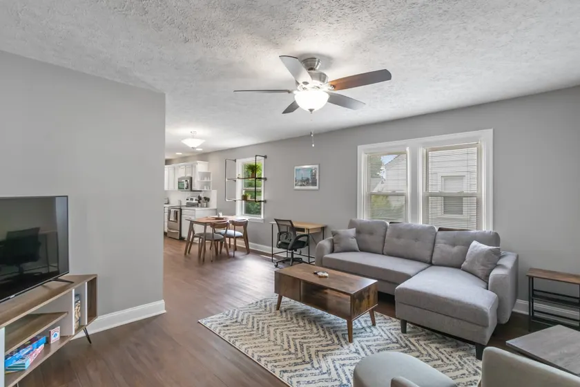 Entire Home | IMS | Speedway | 15min to Downtown - Image 1