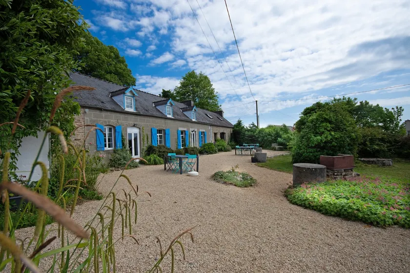 Huelgoat Forest Cottages – Chestnut - Image 1