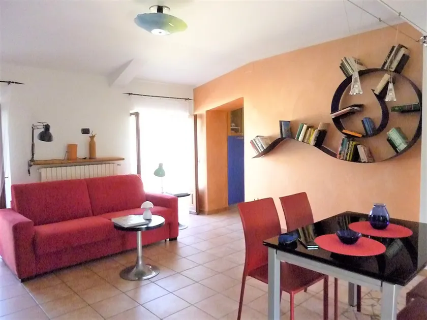 ”Castle Accommodation” with free parking - Image 1