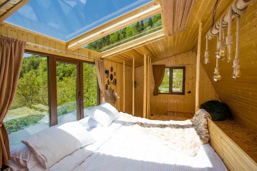 Best House Merisi - Image 1