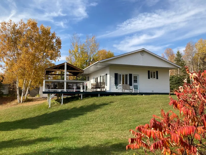 My house at the LAKE is a haven of peace! - Image 1