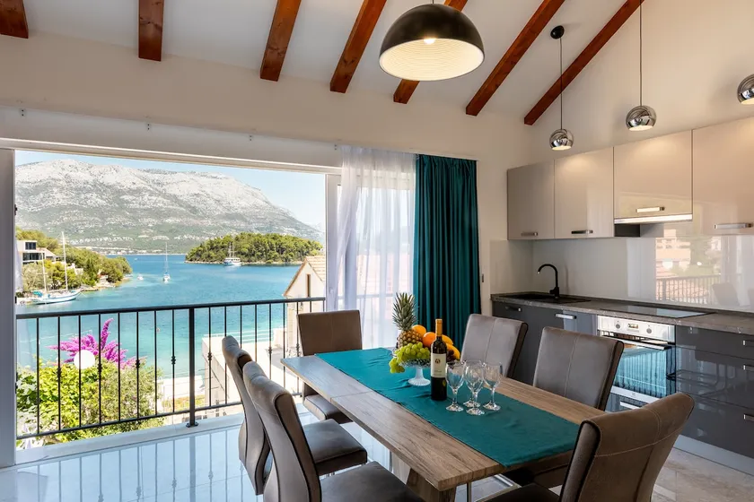 Blue sea apartment - Image 1