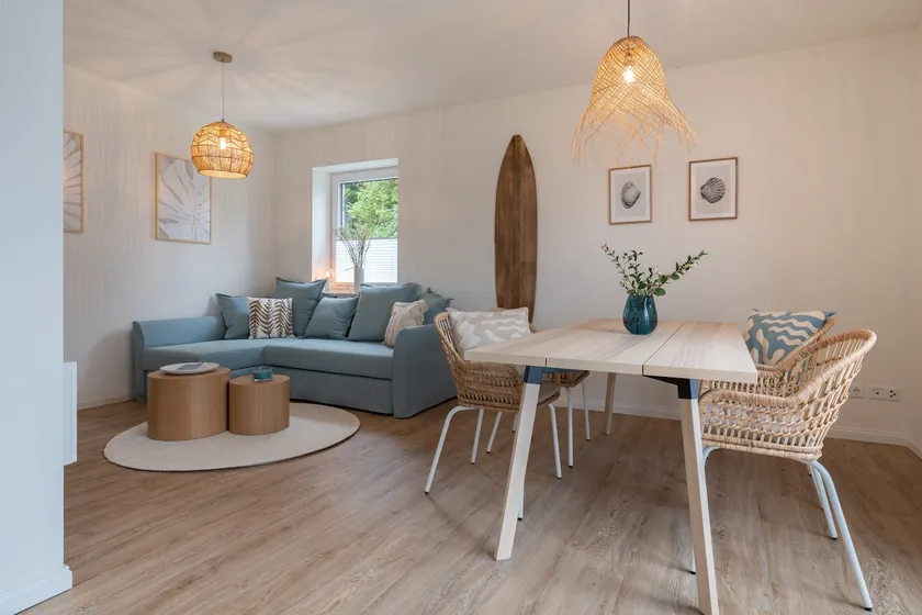 Modern coastal cottage #1 in beach house style - Image 1
