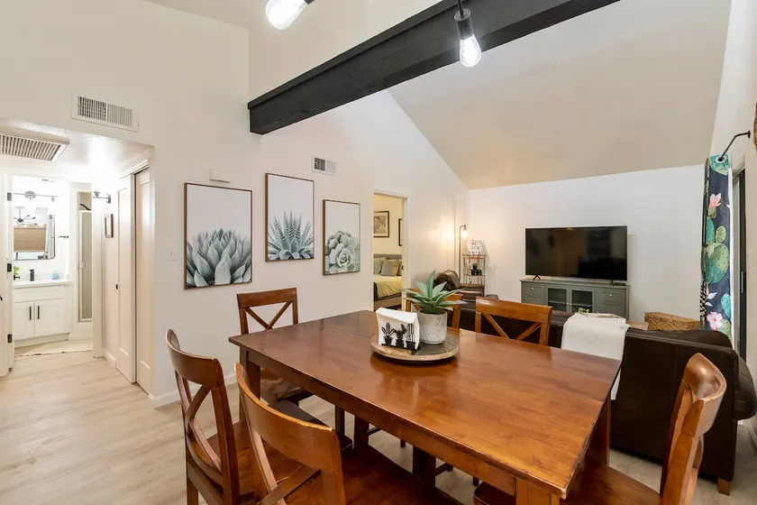 Walk to Downtown Gilbert-newly remodeled 2BR 2BA - Image 1