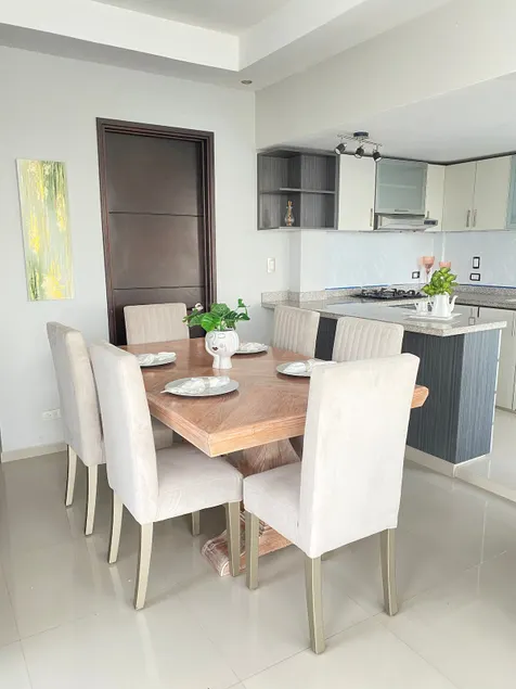 Penthouse Boutique. - Image 1