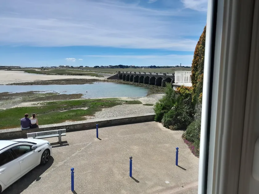 Face au Havre et à Deux pas du Centre de Port-bail-sur-mer - Image 1