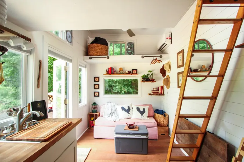 Camped Inn at Sundial Farm -- Tiny House - Image 1
