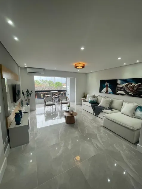BERTIOGA APT. FEET IN THE SAND - Image 1