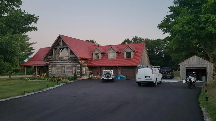Log house with pool Pool uses not guaranteed - Image 1