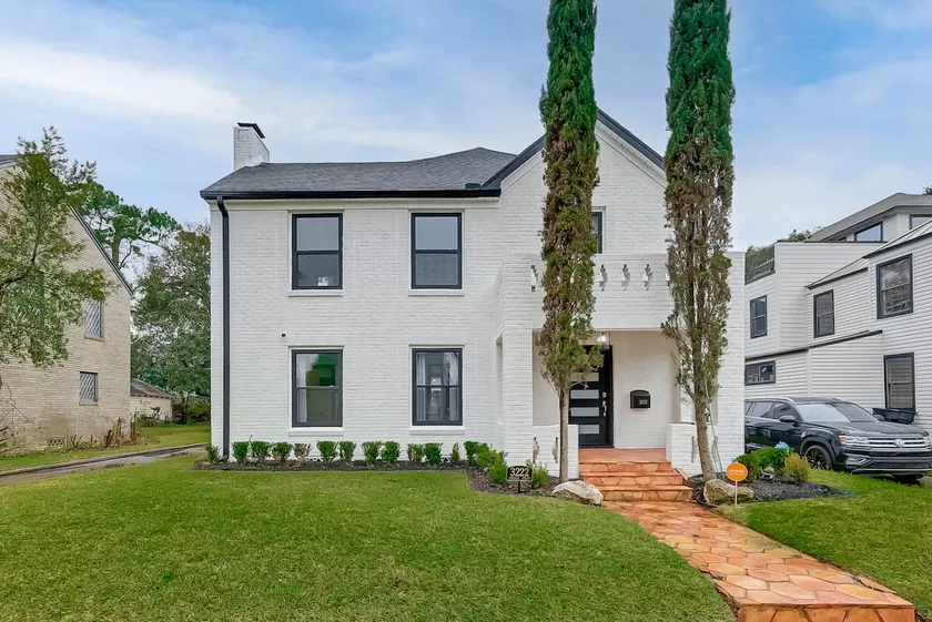 Beautiful New Renovation!! 3 bed 1.5 bath 7 guests - Image 1