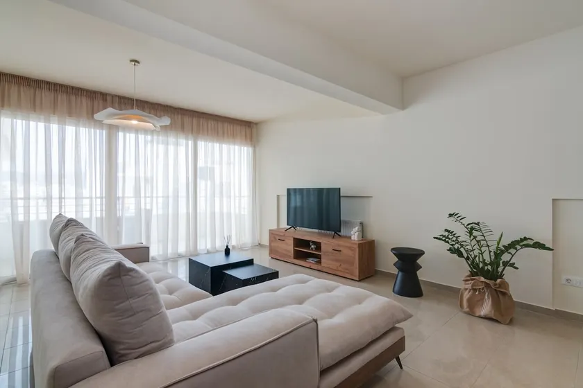 Oikies Luxury Apartments with private free parking area - Image 1