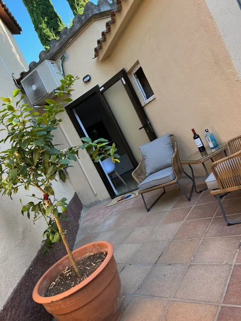 Cozy independent apartment in Valldoreix - Image 1