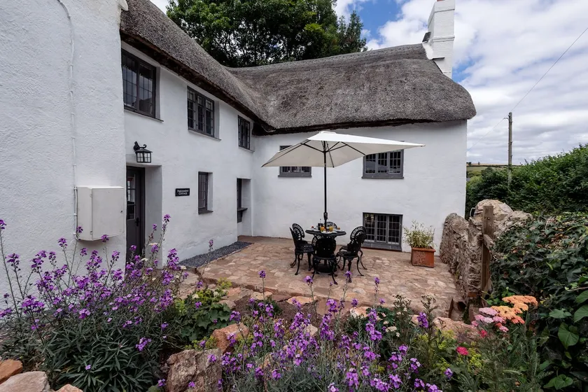 Cosy 17th century Grade II listed cottage ,Totnes - Image 1