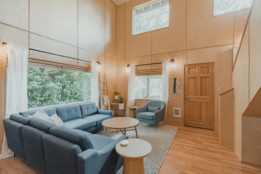 Lakebay Getaway: A Peaceful Cabin In The Woods - Image 1