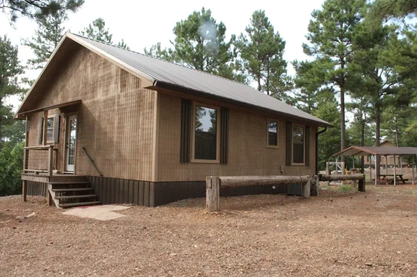 Crosscut Cabin #2 - Image 1
