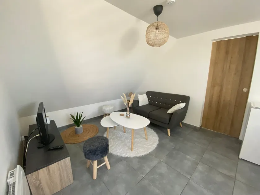 Peaceful apartment in the countryside - Image 1