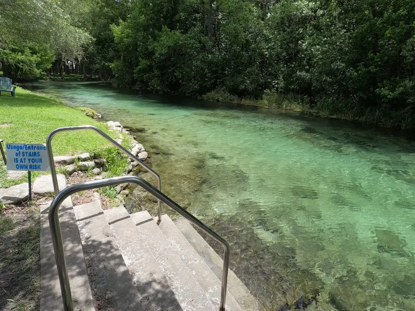Rainbow River Hideaway - private park river access - Image 1