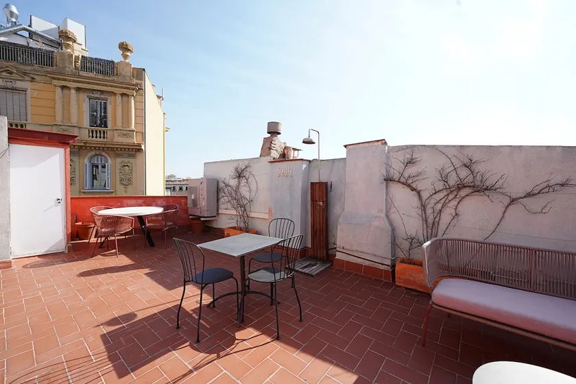 Numa | 1 Bedroom Apartment in Ciutat Vella - Image 1