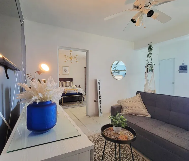 Valley View, hillside gem full apt w/kitchen#1 - Image 1