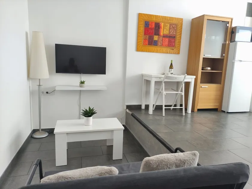 Beautiful Town House - Image 1
