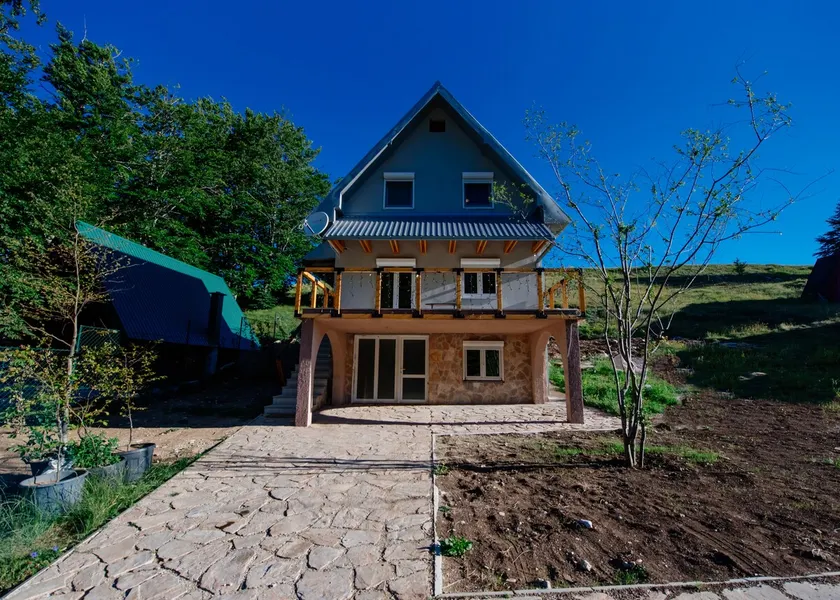 Stairway - Vučje - Image 1
