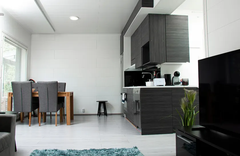House with sauna and electric car's own Type2 charging point - Image 1