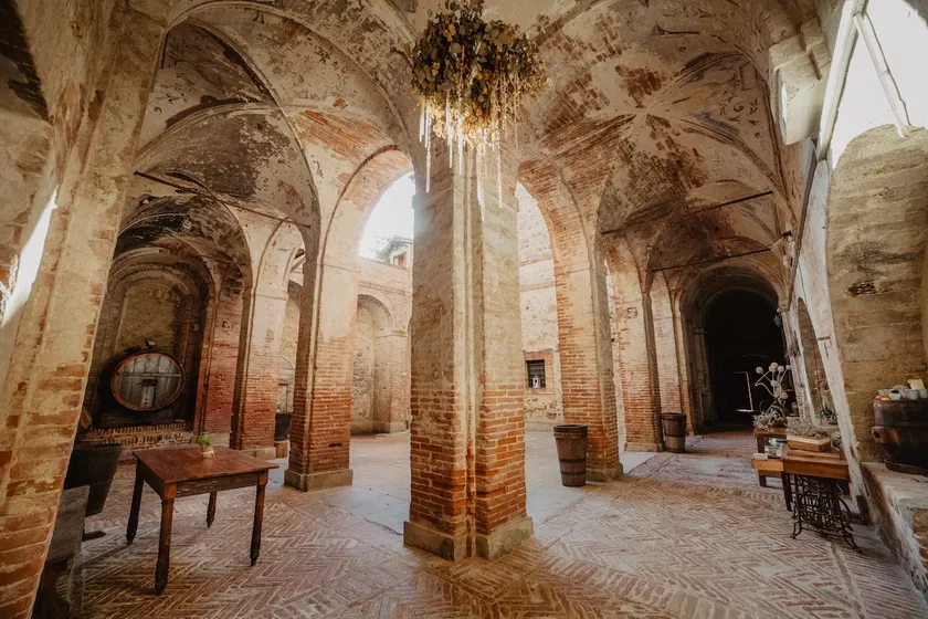 APARTMENT IN THE FRESCOED ABBEY - Image 1