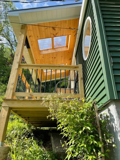 The River Bungalow @ Manor Station - Image 1