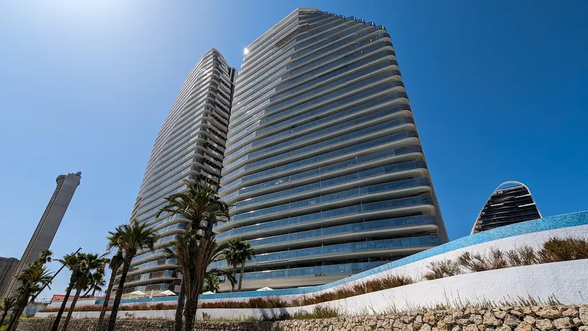 SUNSET CLIFFS sea view apartments - Image 1