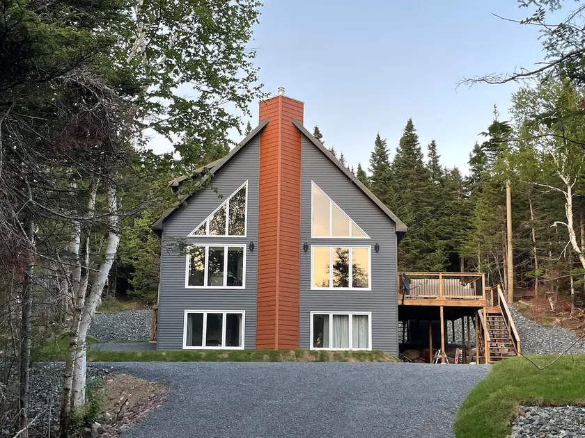 Relax and Revitalize at Sprucewood Cottage - Image 1