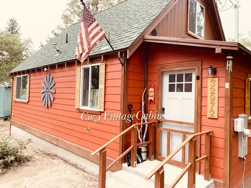 Large Yard, Gorgeous View, Coffee bar - Image 1