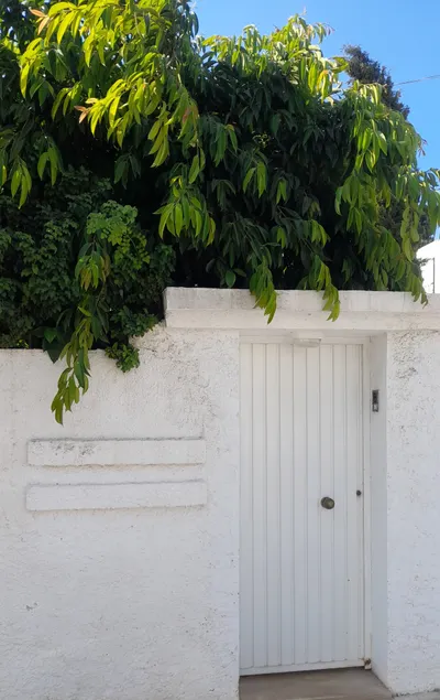 La Marsa, Perfectly located accommodation, 5G connection - Image 1