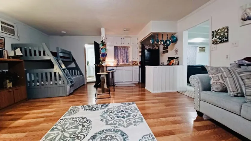 Lovely 1 bedroom perfect for your coastal retreat - Image 1
