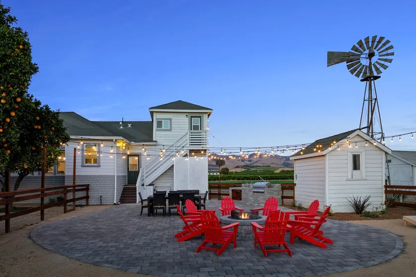 Farmhouse located on San Luis Obispo Central Coast - Image 1