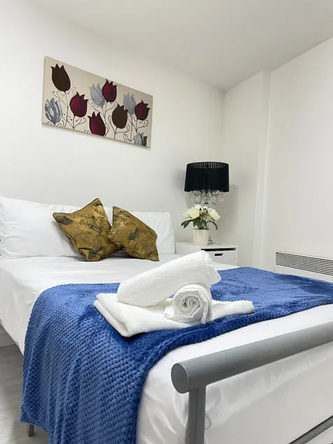 Wharf Inn Premier Apartment Central Manchester - Free Private Parking - Image 1