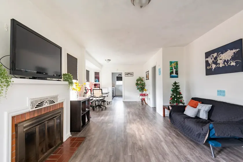 Classic two bedroom home in portland proper - Image 1