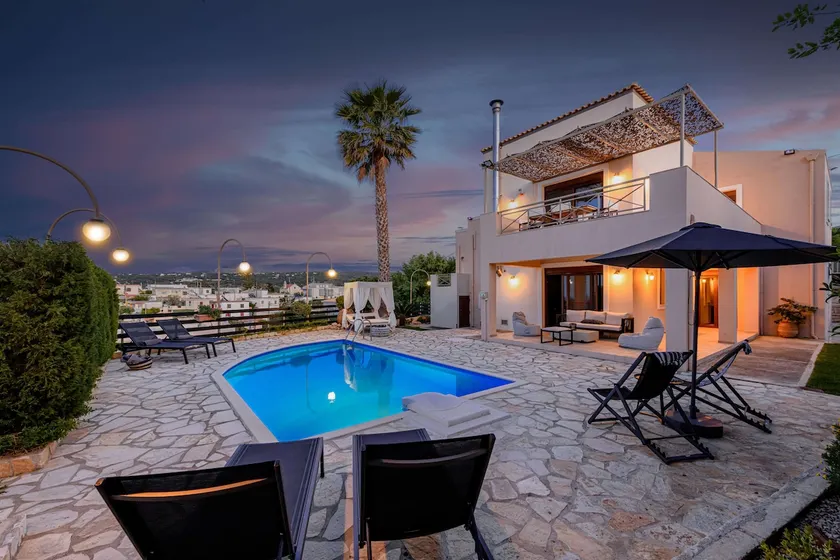 New beautiful artistic  villa! 1km to the beach! - Image 1