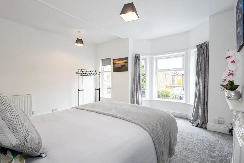 Village Hotel Manchester Cheadle - Image 1