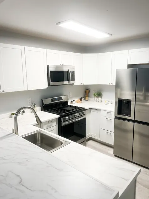 Ground Floor JBER 2BR 1BA Spacious Modern Suite 1 - Image 1