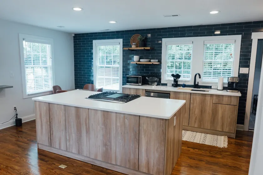 Newly renovated Wilmore home! - Image 1