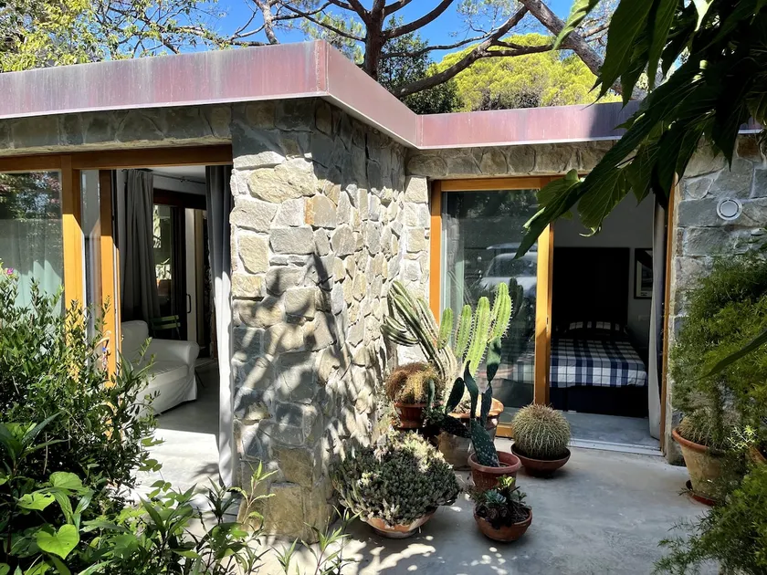 IdyllicTuscan Chalet with Private Seafront Access - Image 1