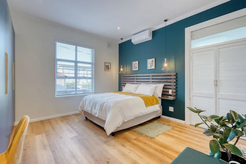 Charming 1 or 2 Bedroom Serviced Apartment + Pool - Image 1