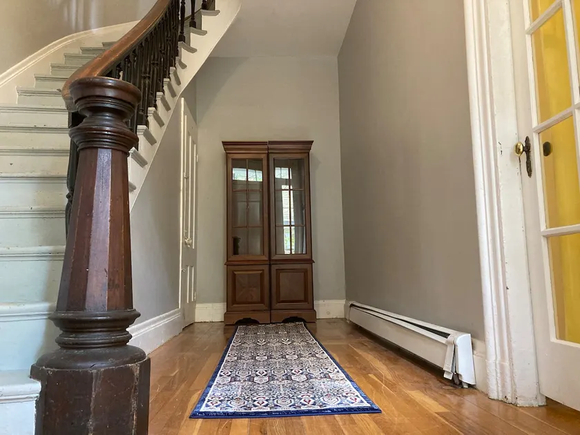 3 Beds in Roomy Apt - UNH, Portsmouth, Dover - Image 1