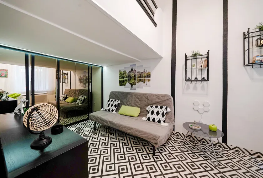 Free Parking - Secret Garden Apartment - Image 1