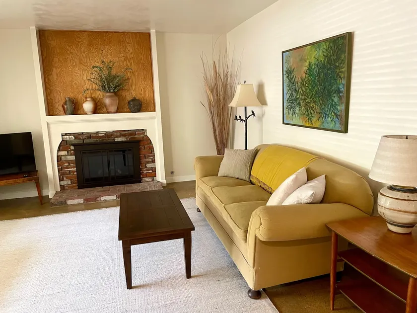 Peaceful 3-bedroom home on the Mesa - Image 1